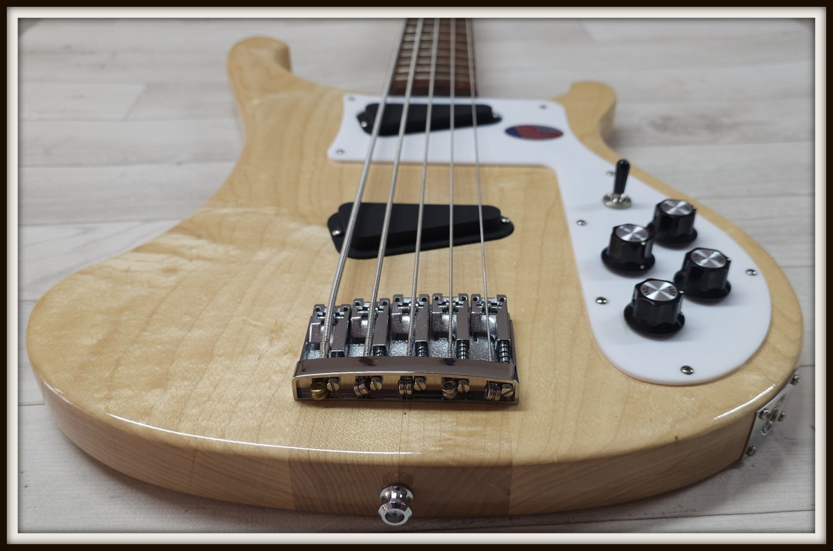 Rickenbacker 4003S/5, Mapleglo, 2nd Hand
